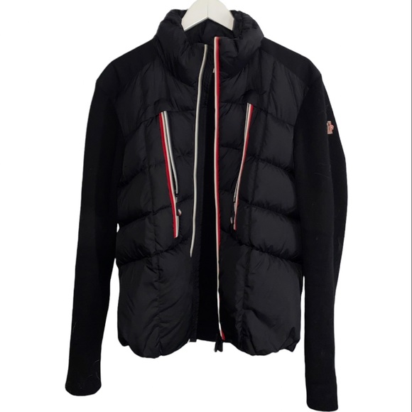 Moncler mens black puffer jacket 🖤 in perfect condition. Fits M - Picture 1 of 3